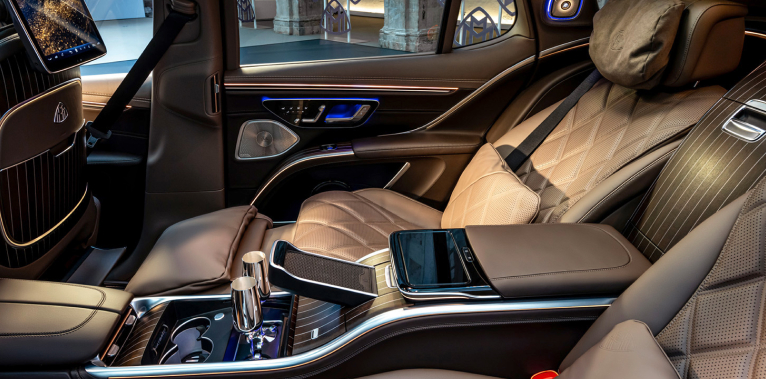 Rental Mercedes-Maybach EQS NYC